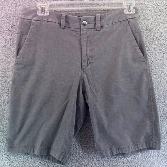 Lululemon Shorts Mens 32 Gray Commission Classic Fit Oxford Chino - Picture 1 of 8